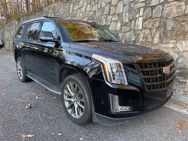 2019 Cadillac Escalade Luxury