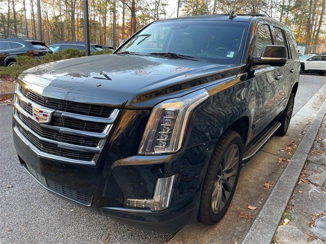 2019 Cadillac Escalade Luxury