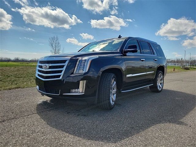 2019 Cadillac Escalade Luxury