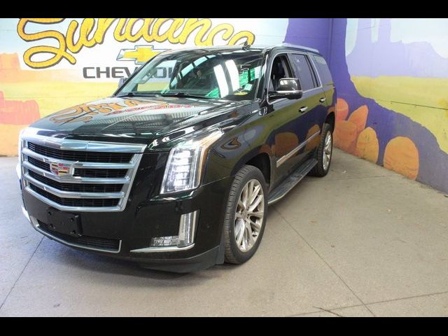 2019 Cadillac Escalade Luxury