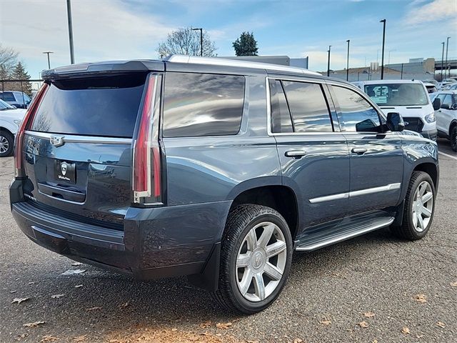 2019 Cadillac Escalade Luxury