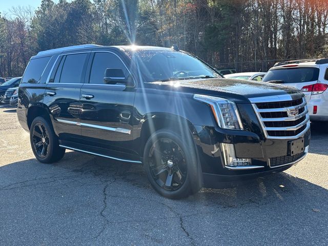 2019 Cadillac Escalade Luxury