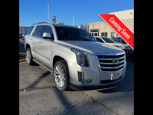 2019 Cadillac Escalade Luxury