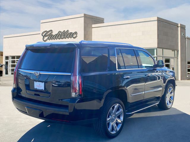 2019 Cadillac Escalade Luxury