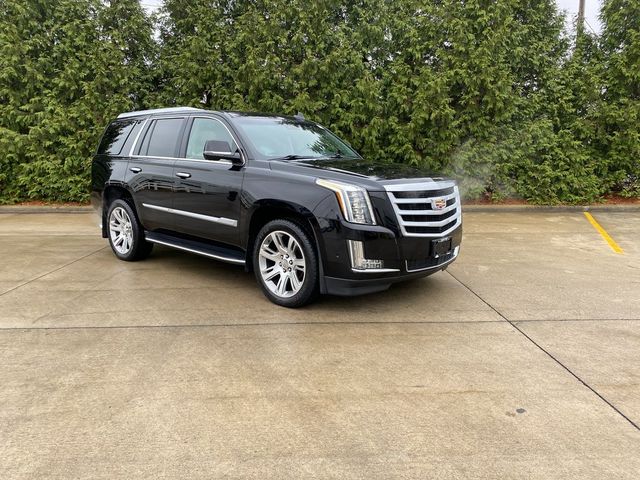 2019 Cadillac Escalade Luxury