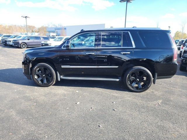 2019 Cadillac Escalade Luxury