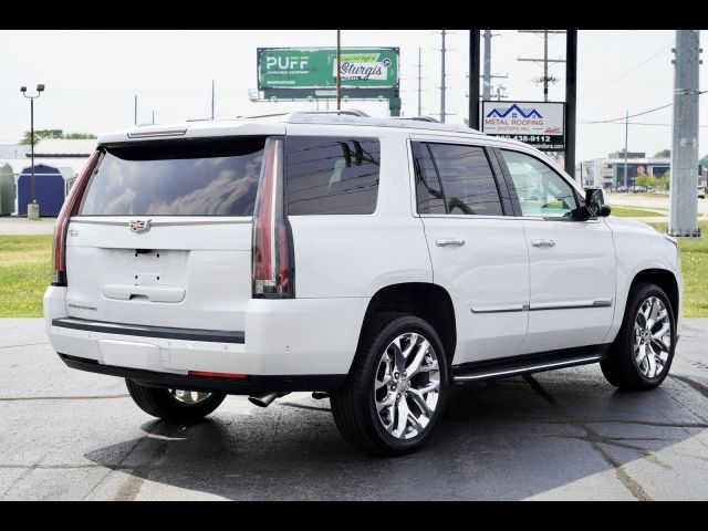 2019 Cadillac Escalade Luxury