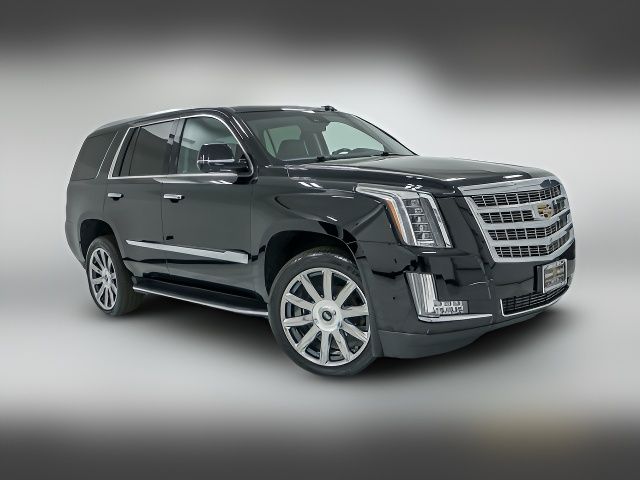 2019 Cadillac Escalade Luxury