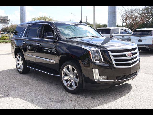 2019 Cadillac Escalade Luxury