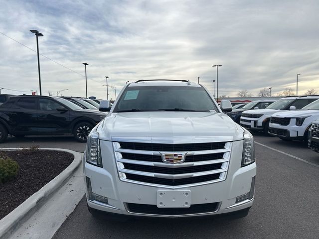 2019 Cadillac Escalade Luxury