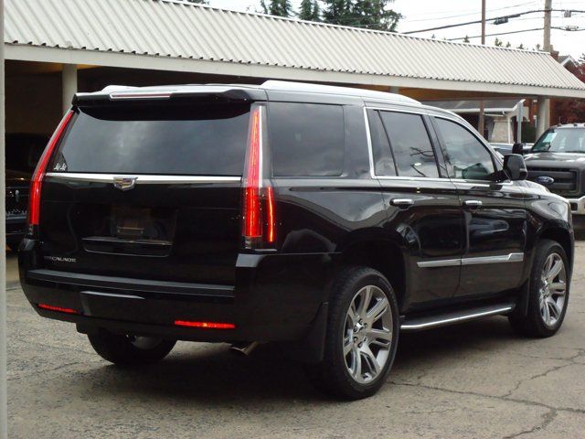 2019 Cadillac Escalade Luxury