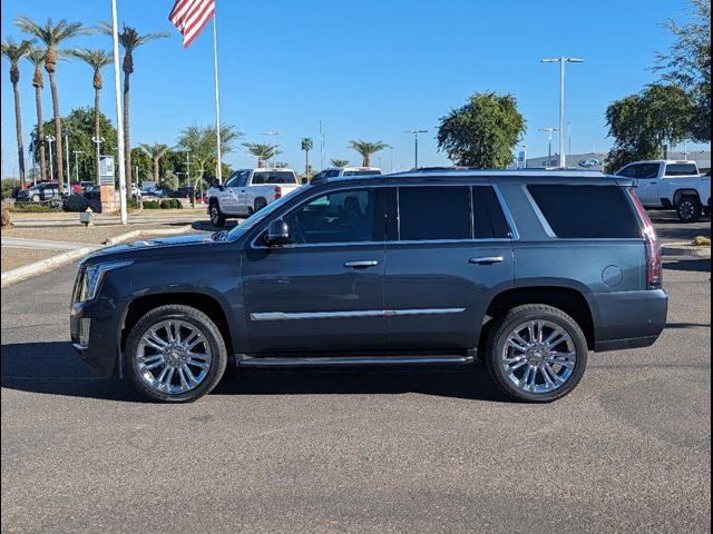 2019 Cadillac Escalade Luxury