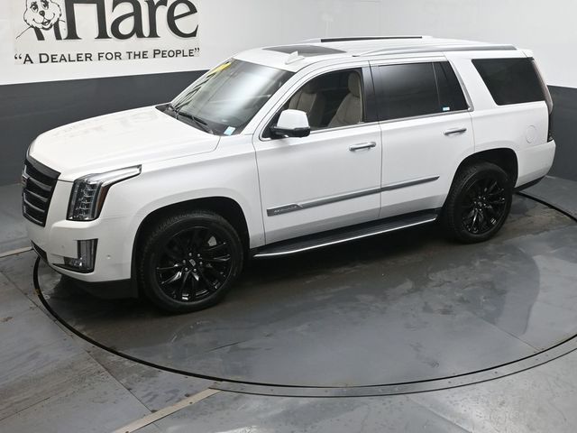2019 Cadillac Escalade Luxury