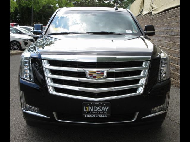 2019 Cadillac Escalade Luxury