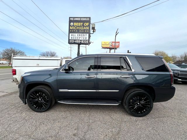 2019 Cadillac Escalade Luxury
