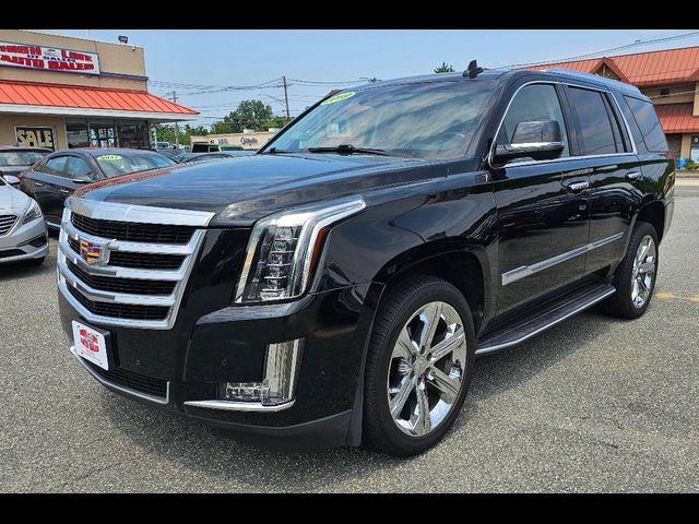 2019 Cadillac Escalade Luxury