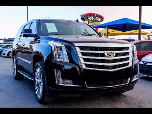 2019 Cadillac Escalade Luxury