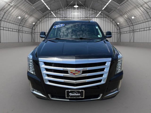2019 Cadillac Escalade Luxury