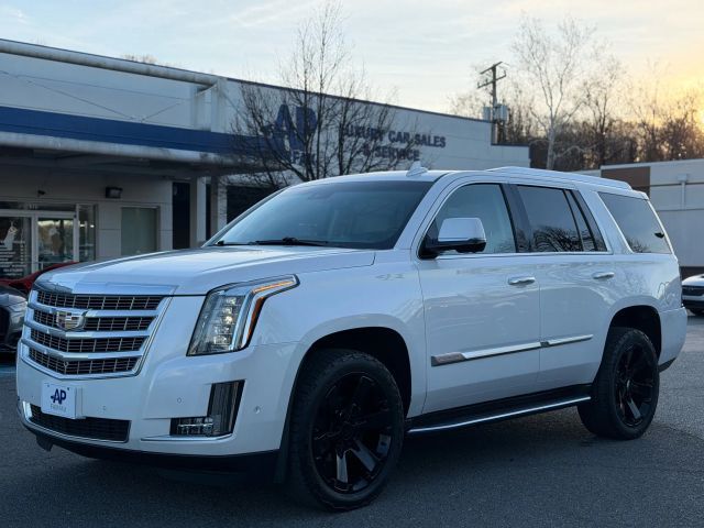 2019 Cadillac Escalade Luxury