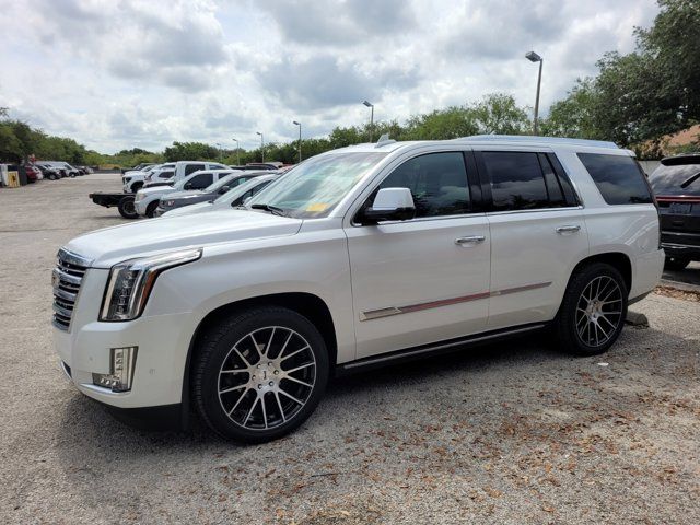 2019 Cadillac Escalade Platinum