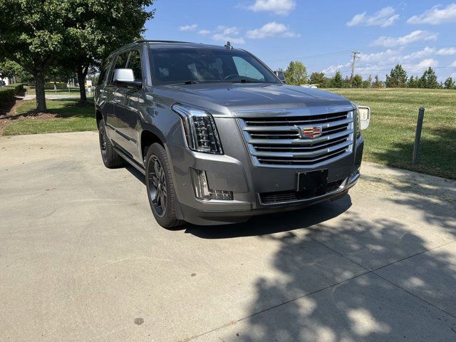 2019 Cadillac Escalade Platinum