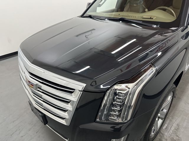 2019 Cadillac Escalade Platinum