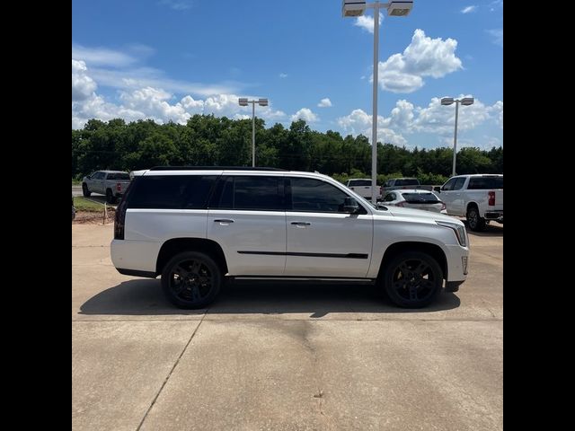 2019 Cadillac Escalade Platinum