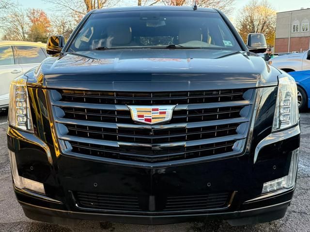 2019 Cadillac Escalade Platinum