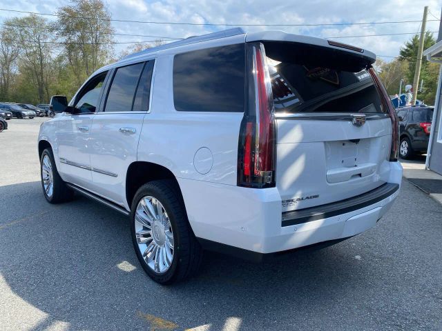 2019 Cadillac Escalade Platinum
