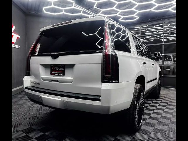 2019 Cadillac Escalade Platinum