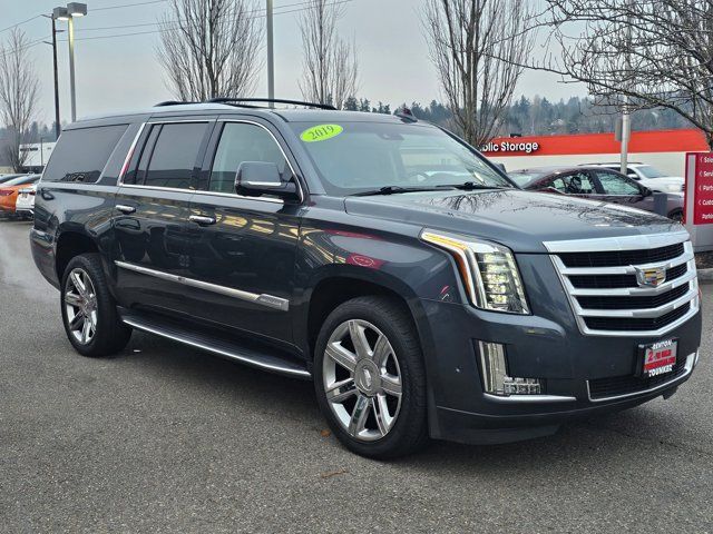 2019 Cadillac Escalade ESV Luxury