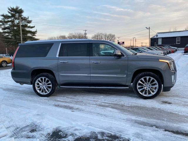 2019 Cadillac Escalade ESV Luxury