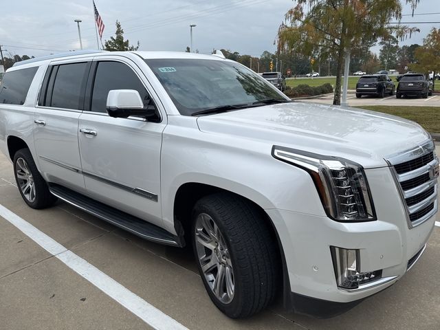 2019 Cadillac Escalade ESV Luxury