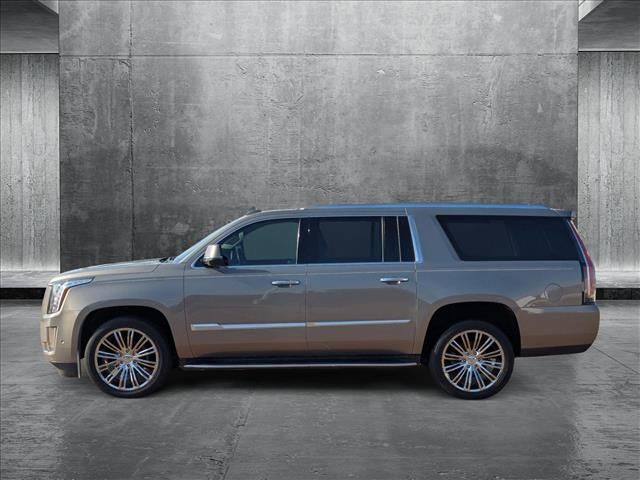 2019 Cadillac Escalade ESV Luxury