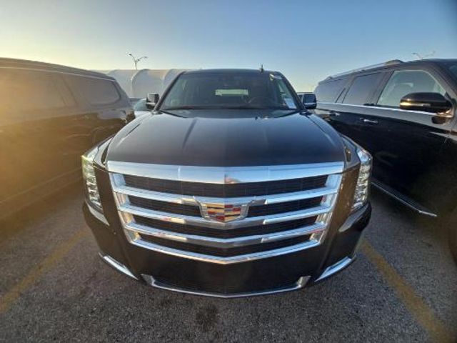 2019 Cadillac Escalade ESV Luxury