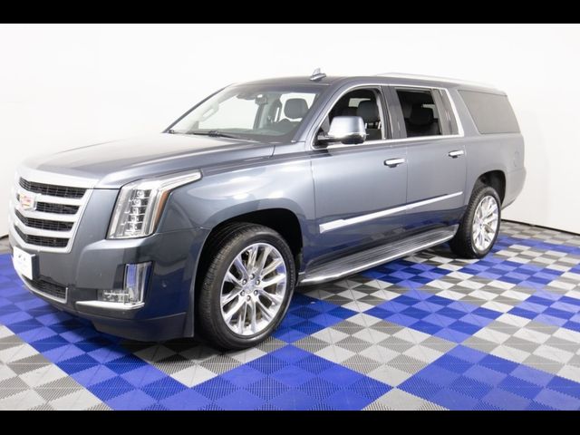 2019 Cadillac Escalade ESV Luxury