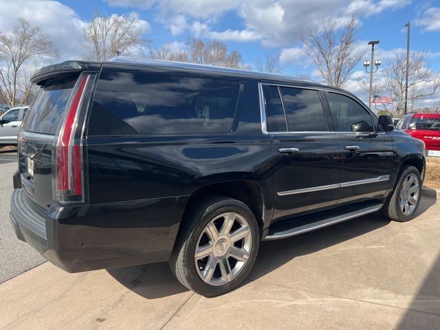 2019 Cadillac Escalade ESV Luxury