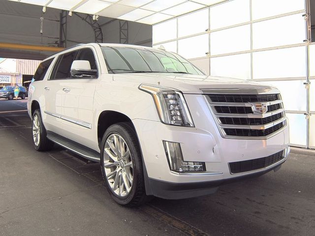 2019 Cadillac Escalade ESV Luxury