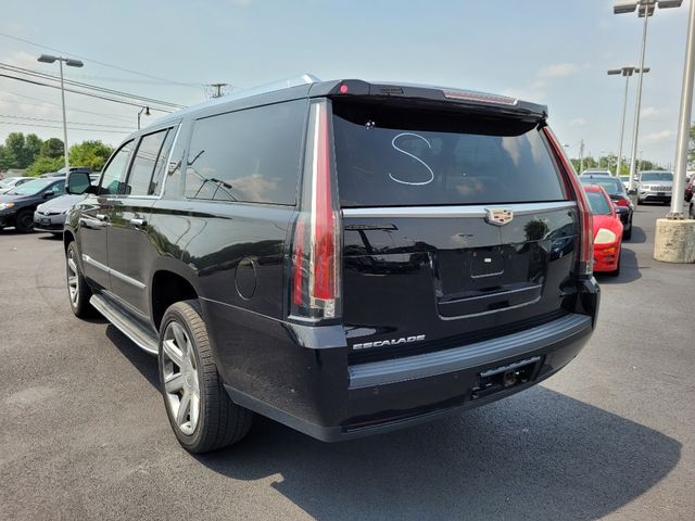 2019 Cadillac Escalade ESV Luxury