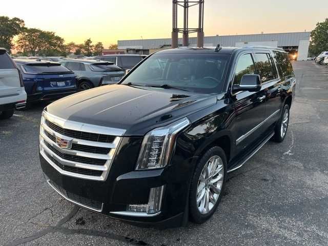 2019 Cadillac Escalade ESV Luxury