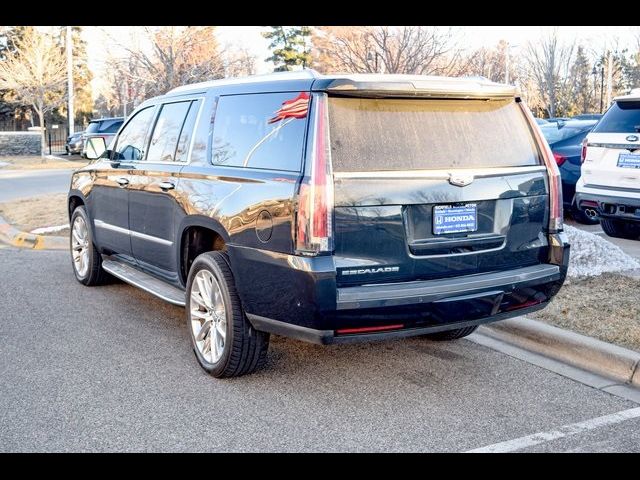 2019 Cadillac Escalade ESV Luxury