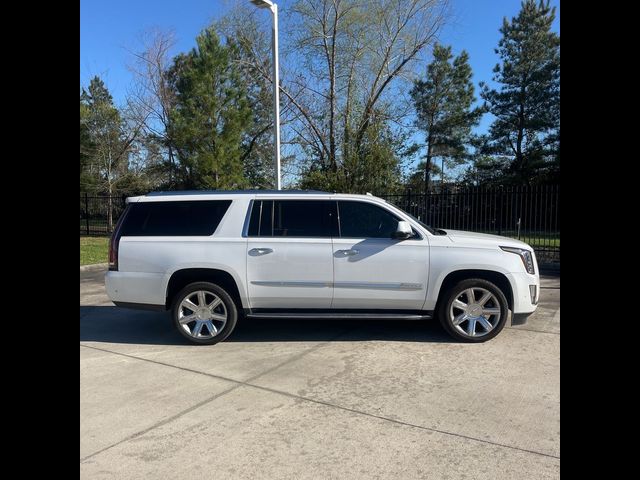 2019 Cadillac Escalade ESV Luxury