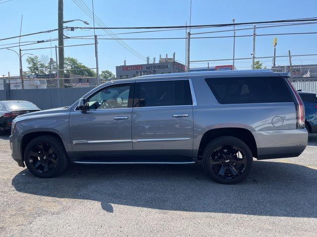 2019 Cadillac Escalade ESV Luxury