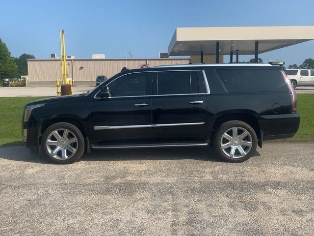 2019 Cadillac Escalade ESV Luxury