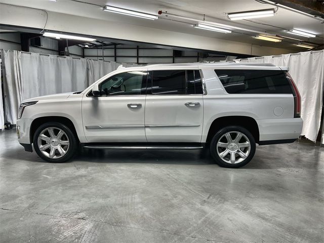 2019 Cadillac Escalade ESV Luxury