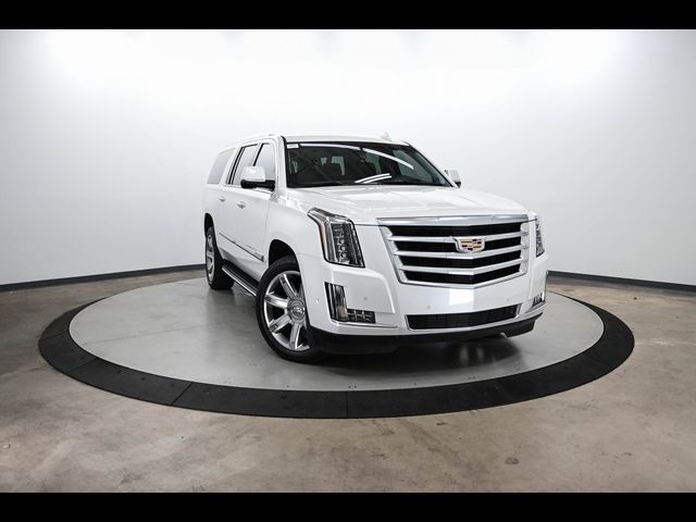 2019 Cadillac Escalade ESV Luxury