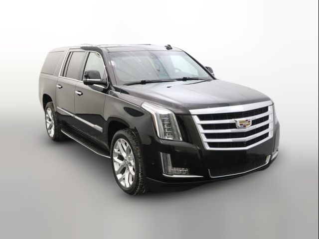 2019 Cadillac Escalade ESV Luxury