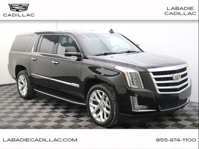 2019 Cadillac Escalade ESV Luxury