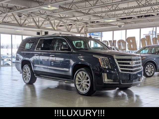 2019 Cadillac Escalade ESV Luxury