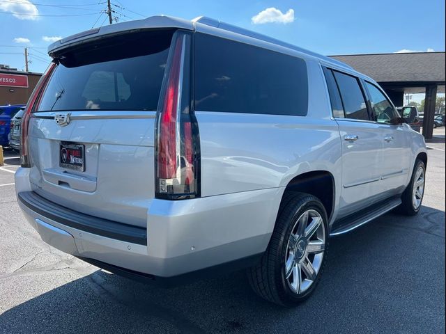 2019 Cadillac Escalade ESV Luxury